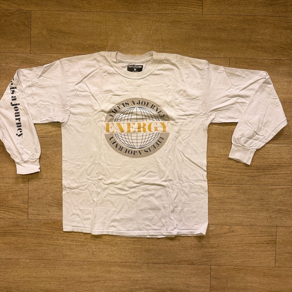 PrettyLittleThing Cream 'Energy' Graphic Long Sleeve Tee